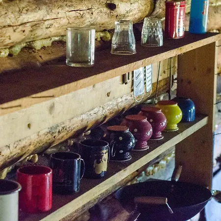 Luksustelt V Divocine Huntirov (Usti nad Labem)